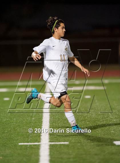 Thumbnail 1 in Cibola vs. South Mountain (AIA D2 Semifinal) photogallery.