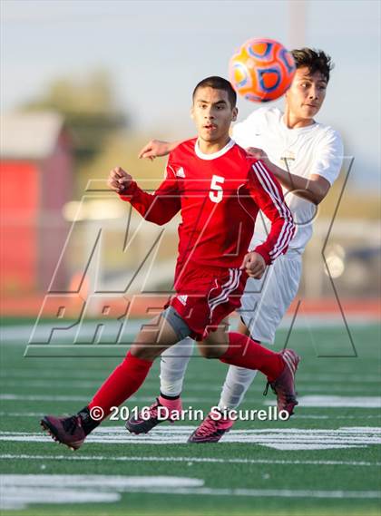 Thumbnail 2 in Cibola vs. South Mountain (AIA D2 Semifinal) photogallery.