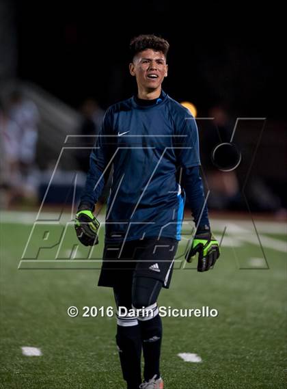 Thumbnail 1 in Cibola vs. South Mountain (AIA D2 Semifinal) photogallery.