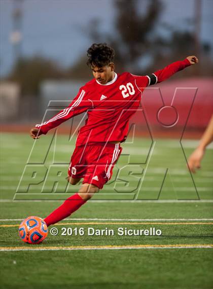 Thumbnail 3 in Cibola vs. South Mountain (AIA D2 Semifinal) photogallery.