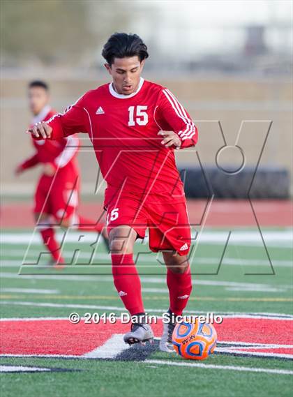 Thumbnail 1 in Cibola vs. South Mountain (AIA D2 Semifinal) photogallery.