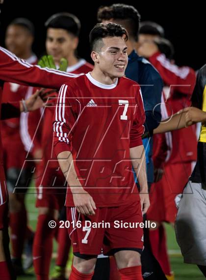 Thumbnail 3 in Cibola vs. South Mountain (AIA D2 Semifinal) photogallery.