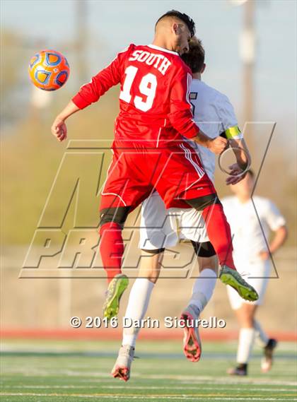 Thumbnail 1 in Cibola vs. South Mountain (AIA D2 Semifinal) photogallery.