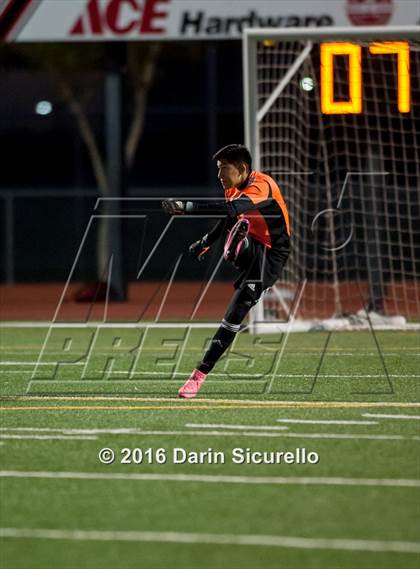 Thumbnail 3 in Cibola vs. South Mountain (AIA D2 Semifinal) photogallery.