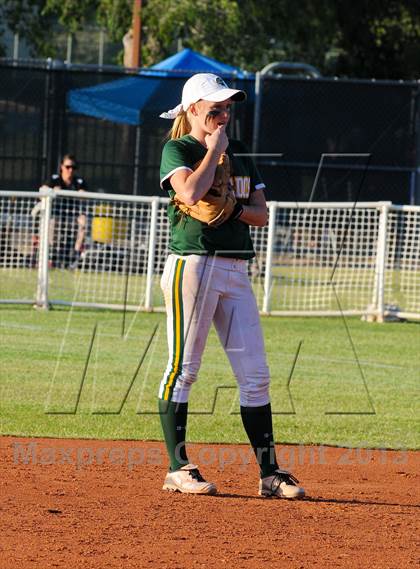 Thumbnail 2 in Greenway @ Canyon del Oro (AIA D2 Playoffs) photogallery.