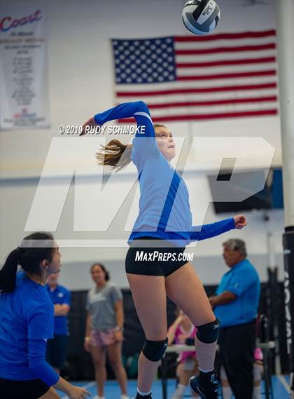 Thumbnail 1 in Rancho Bernardo vs. Rio Mesa (La Jolla Coastal Tournament)  photogallery.