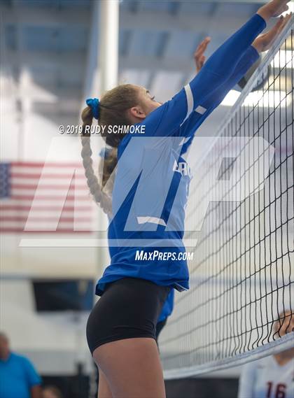Thumbnail 3 in Rancho Bernardo vs. Rio Mesa (La Jolla Coastal Tournament)  photogallery.