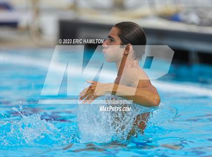 Thumbnail 3 in Crespi @ El Segundo photogallery.