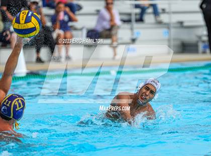 Thumbnail 2 in Crespi @ El Segundo photogallery.