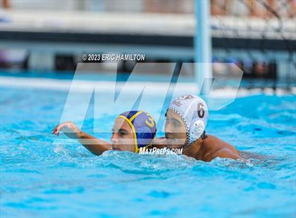Thumbnail 1 in Crespi @ El Segundo photogallery.