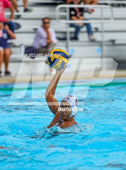 Thumbnail 2 in Crespi @ El Segundo photogallery.