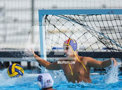 Thumbnail 2 in Crespi @ El Segundo photogallery.