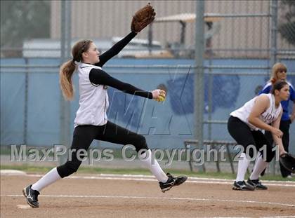 Thumbnail 3 in Westlake @ Oaks Christian (Valley Classic) photogallery.