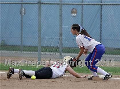 Thumbnail 3 in Westlake @ Oaks Christian (Valley Classic) photogallery.