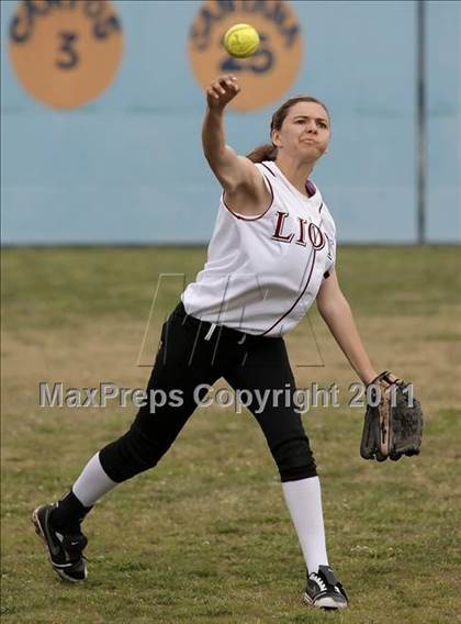 Thumbnail 3 in Westlake @ Oaks Christian (Valley Classic) photogallery.