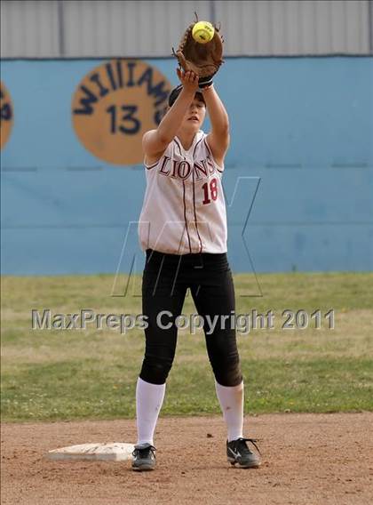 Thumbnail 2 in Westlake @ Oaks Christian (Valley Classic) photogallery.