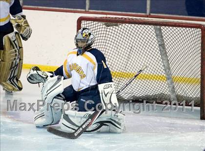 Thumbnail 3 in Clayton vs. Burroughs photogallery.