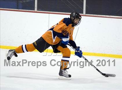 Thumbnail 3 in Clayton vs. Burroughs photogallery.