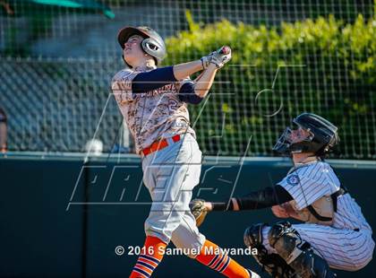 Thumbnail 2 in Harvard-Westlake vs Chaminade photogallery.