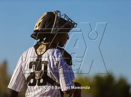 Thumbnail 2 in Harvard-Westlake vs Chaminade photogallery.