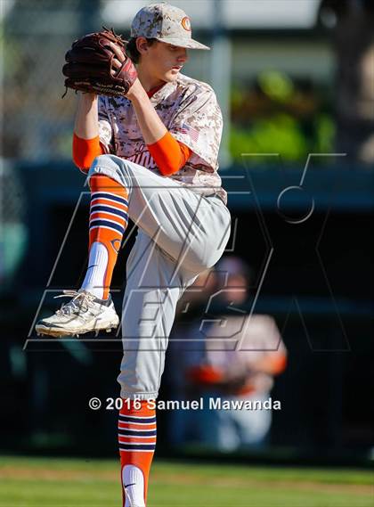 Thumbnail 2 in Harvard-Westlake vs Chaminade photogallery.