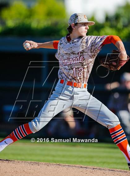 Thumbnail 3 in Harvard-Westlake vs Chaminade photogallery.