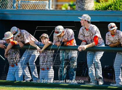 Thumbnail 3 in Harvard-Westlake vs Chaminade photogallery.
