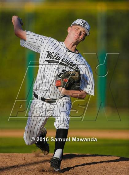 Thumbnail 3 in Harvard-Westlake vs Chaminade photogallery.