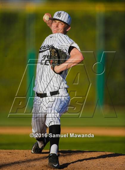 Thumbnail 2 in Harvard-Westlake vs Chaminade photogallery.