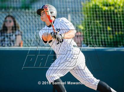 Thumbnail 2 in Harvard-Westlake vs Chaminade photogallery.
