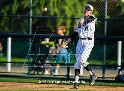 Thumbnail 3 in Harvard-Westlake vs Chaminade photogallery.