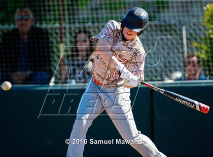 Thumbnail 3 in Harvard-Westlake vs Chaminade photogallery.