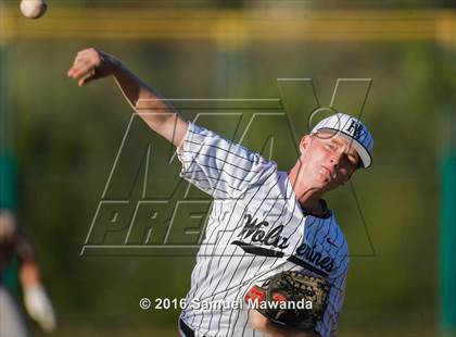 Thumbnail 1 in Harvard-Westlake vs Chaminade photogallery.