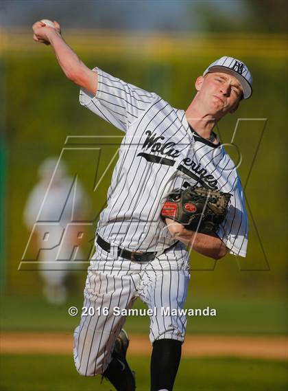 Thumbnail 3 in Harvard-Westlake vs Chaminade photogallery.