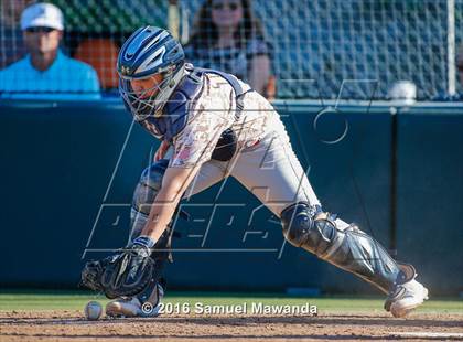 Thumbnail 1 in Harvard-Westlake vs Chaminade photogallery.