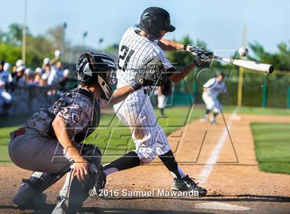 Thumbnail 3 in Harvard-Westlake vs Chaminade photogallery.