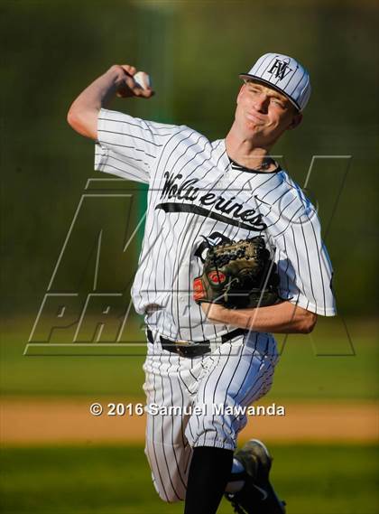 Thumbnail 3 in Harvard-Westlake vs Chaminade photogallery.