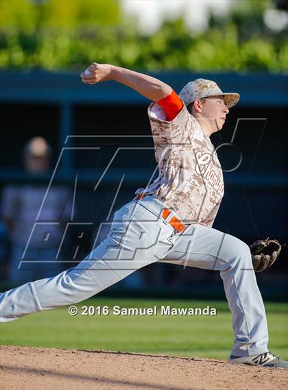 Thumbnail 2 in Harvard-Westlake vs Chaminade photogallery.