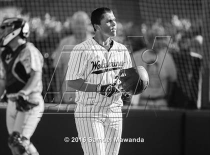 Thumbnail 3 in Harvard-Westlake vs Chaminade photogallery.