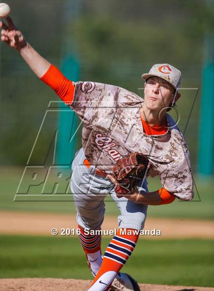 Thumbnail 3 in Harvard-Westlake vs Chaminade photogallery.
