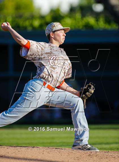Thumbnail 2 in Harvard-Westlake vs Chaminade photogallery.
