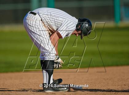 Thumbnail 1 in Harvard-Westlake vs Chaminade photogallery.