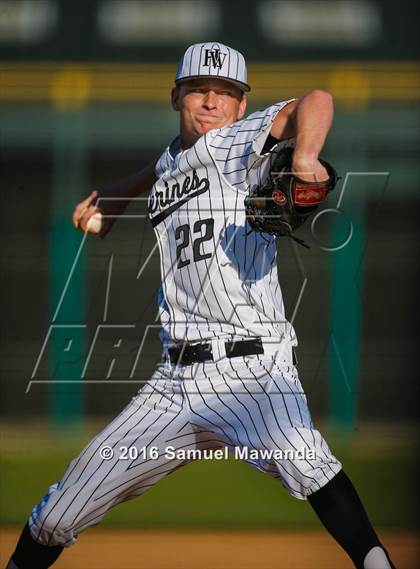 Thumbnail 3 in Harvard-Westlake vs Chaminade photogallery.