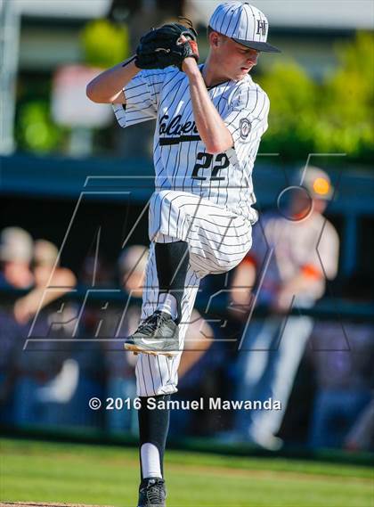 Thumbnail 3 in Harvard-Westlake vs Chaminade photogallery.