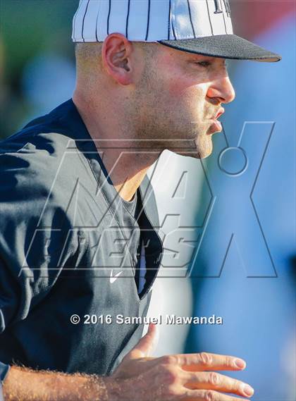Thumbnail 3 in Harvard-Westlake vs Chaminade photogallery.