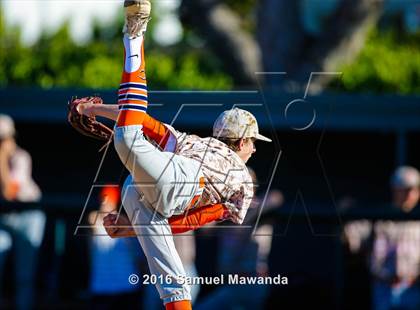 Thumbnail 1 in Harvard-Westlake vs Chaminade photogallery.