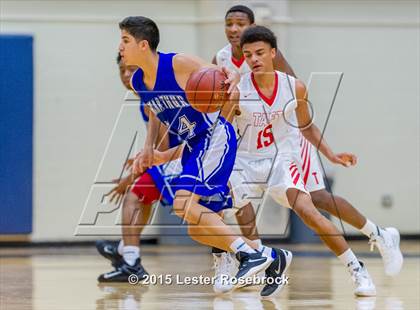 Thumbnail 3 in MacArthur vs Taft photogallery.