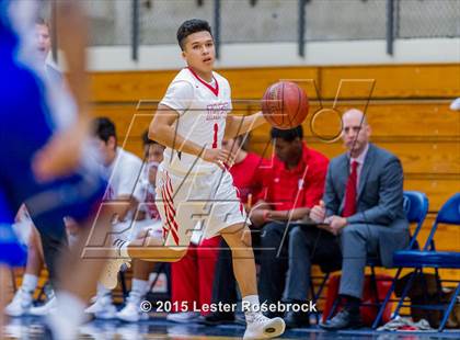 Thumbnail 2 in MacArthur vs Taft photogallery.