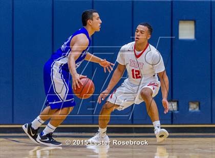 Thumbnail 2 in MacArthur vs Taft photogallery.