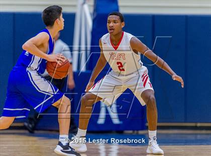 Thumbnail 2 in MacArthur vs Taft photogallery.